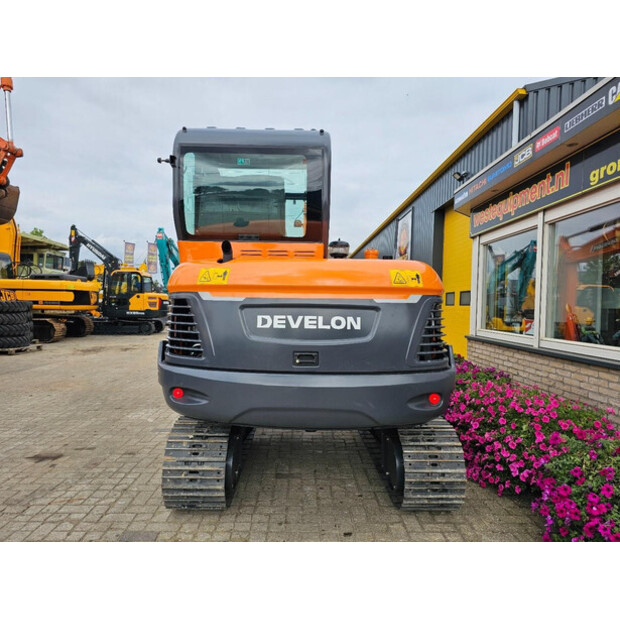 2025 Develon DX60E-10N-48059407