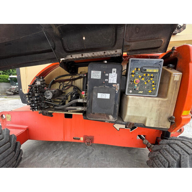 2002 JLG 800AJ-48059421