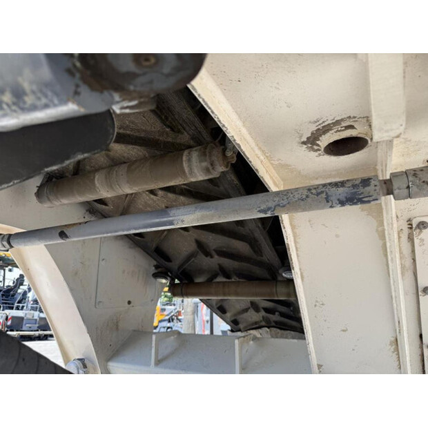2017 Wirtgen W 130 CFi-48059469
