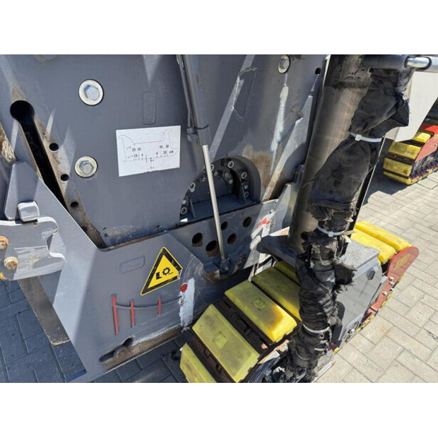 2017 Wirtgen W 130 CFi-48059486
