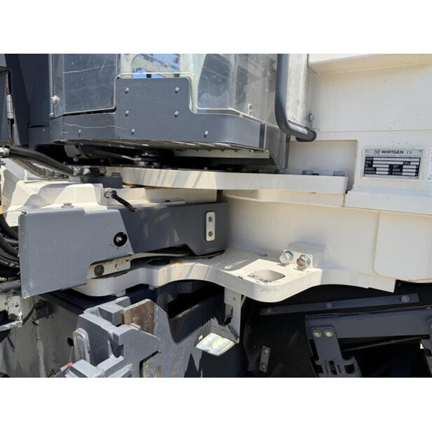 2017 Wirtgen W 130 CFi-48059493