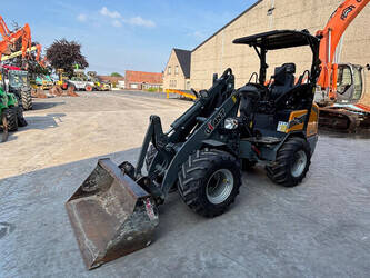 2020-giant-g2500hd-48059504