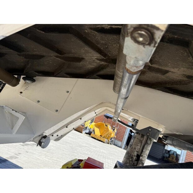 2017 Wirtgen W 130 CFi-48059509