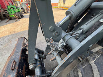 2020-giant-g2500hd-48059516