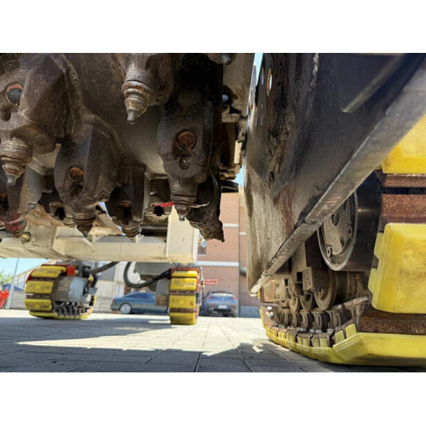 2017 Wirtgen W 130 CFi-48059546