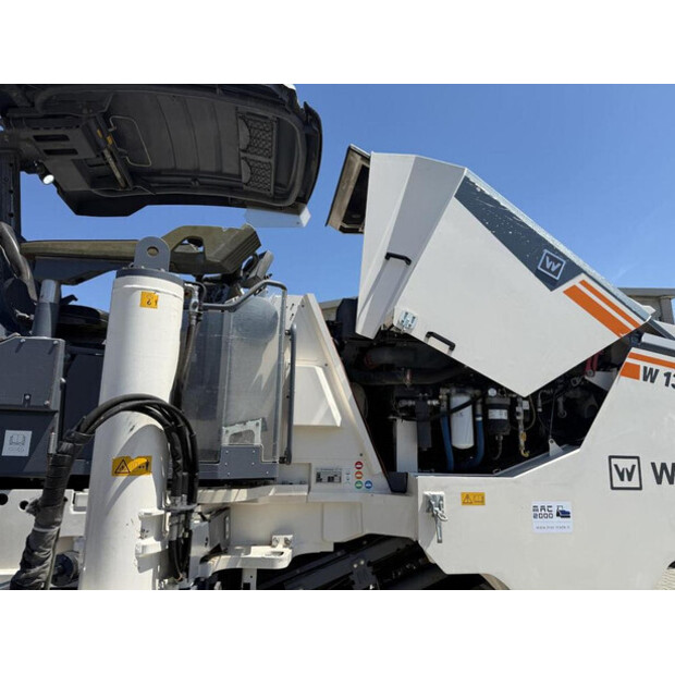 2017 Wirtgen W 130 CFi-48059569