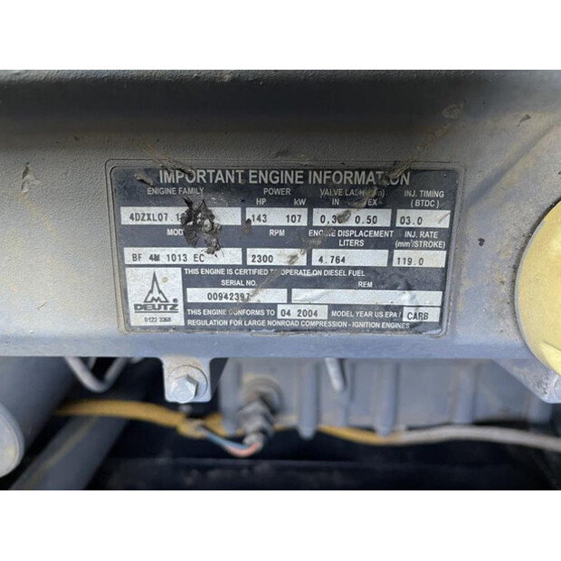 2004 Atlas-Copco XAHS 186 DD - N-48059642