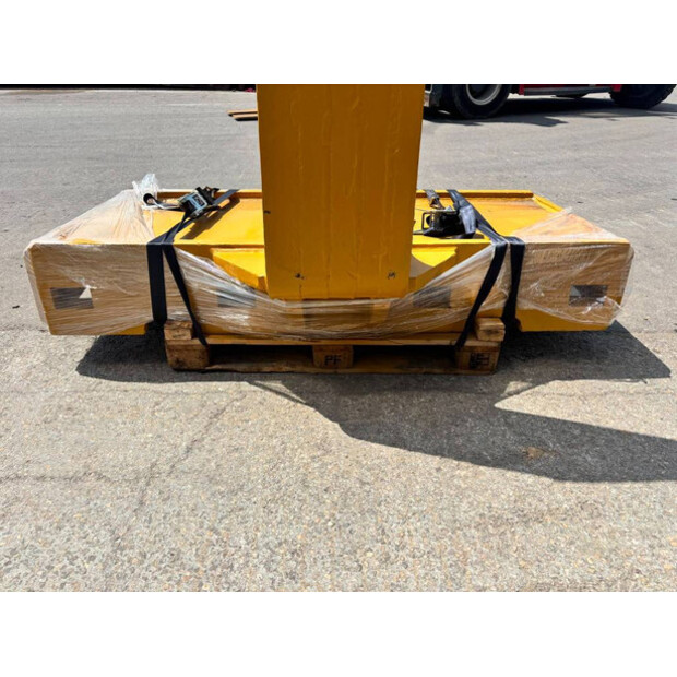 2024 Caterpillar 988-48059885