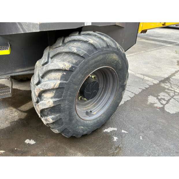 2018 ميكالاك TA9-48060011