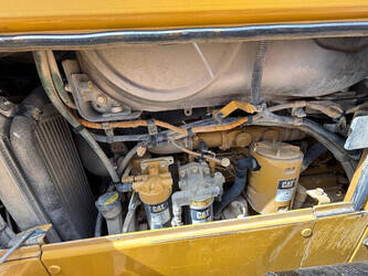 2016-caterpillar-d6n-lgp-1466220-48060063