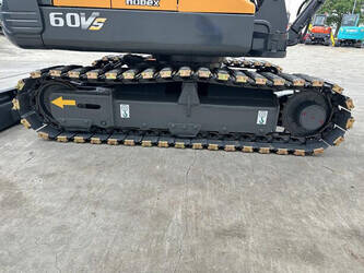 2020-hyundai-r60vs-1466221-48060100
