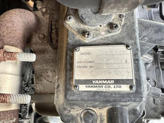 2020-hyundai-r60vs-1466221-48060135