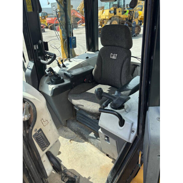 2014 Caterpillar D6N LGP-48060178