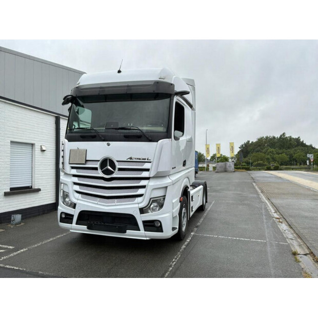 2024 Mercedes-Benz Actros 1945-48060229