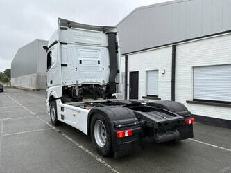 2024-mercedes-benz-actros-1945-48060235