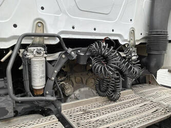 2024-mercedes-benz-actros-1945-48060236