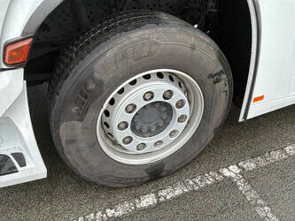 2024-mercedes-benz-actros-1945-48060240