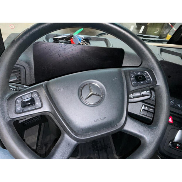 2024 Mercedes-Benz Actros 1945-48060255