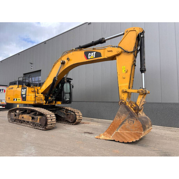 2017 Caterpillar 352FL-48060603