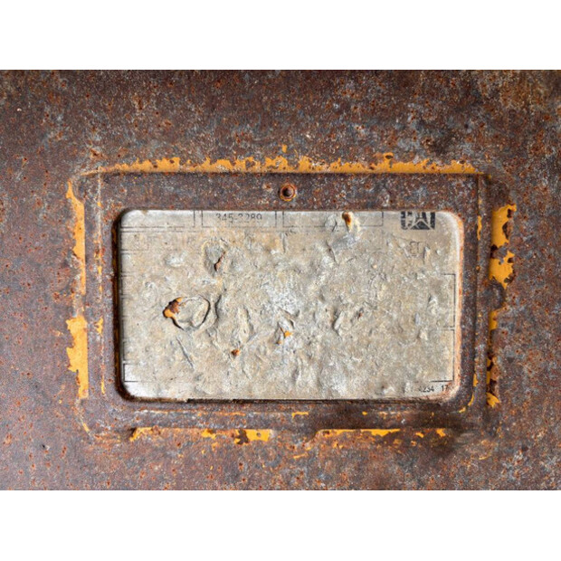 2017 Caterpillar 352FL-48060617