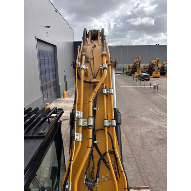2017 Caterpillar 352FL-48060621