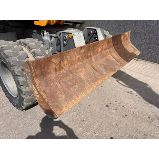 2015 Liebherr A912-48060883