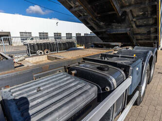 2010-volvo-fmx-460-1466251-48060910