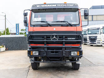 1997-mercedes-benz-sk-2639-1466259-48061042