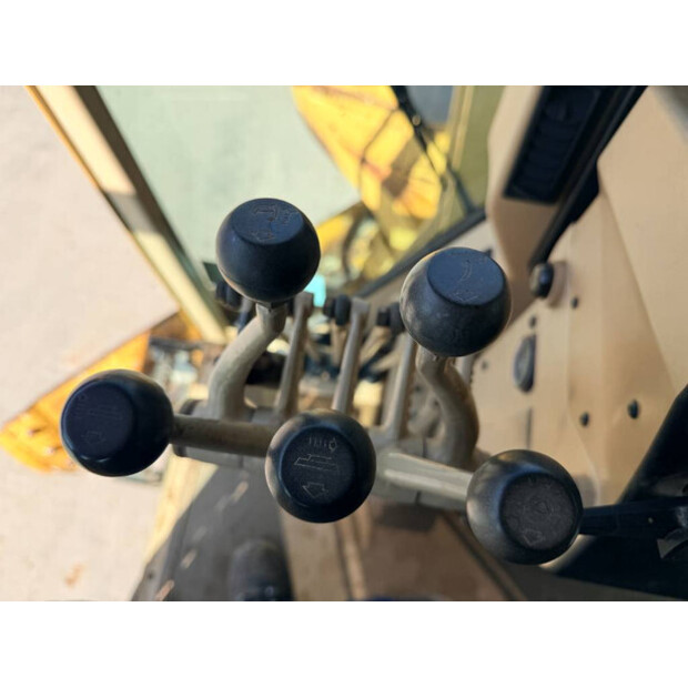 1997 Caterpillar 140H-48061747