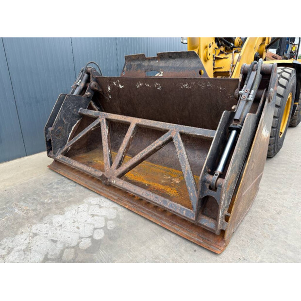 2014 Caterpillar 930K-48063813