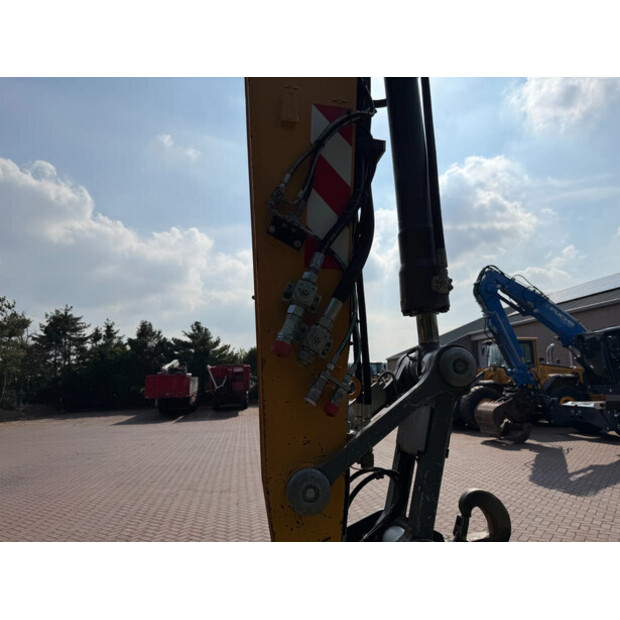 2016 Liebherr A918-48065803