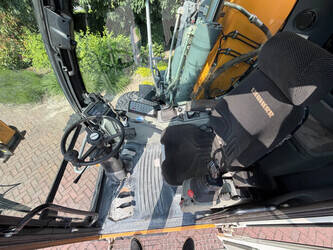 2016-liebherr-a918-1466409-48065815