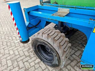 2017-holland-lift-hl220d25-48065842