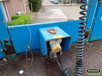 2017-holland-lift-hl220d25-48065847