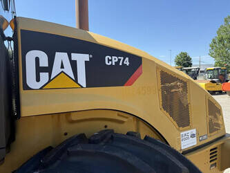 2010-caterpillar-cp74-1466410-48065870
