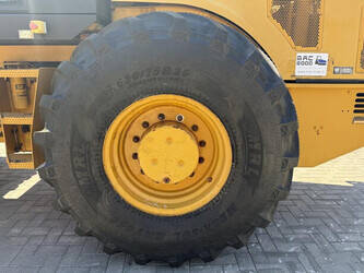2010-caterpillar-cp74-1466410-48065871