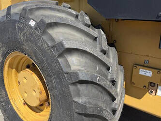 2010-caterpillar-cp74-1466410-48065885