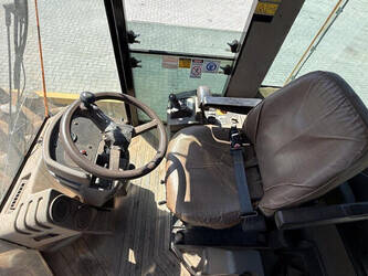 2010-caterpillar-cp74-1466410-48065900