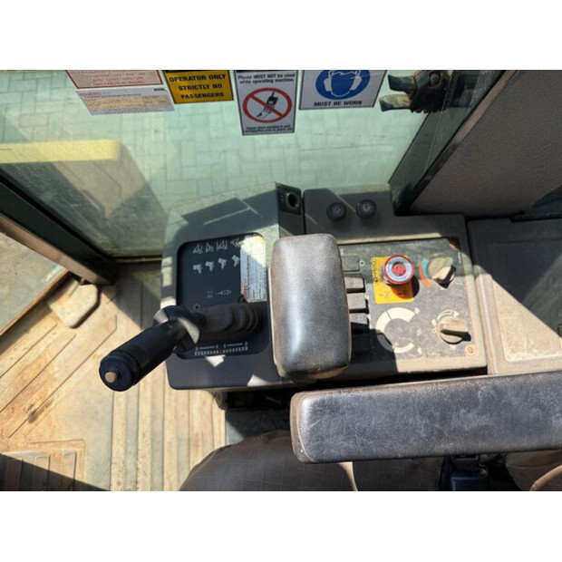 2010 Caterpillar CP74-48065902