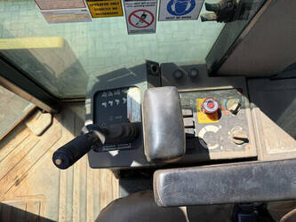 2010-caterpillar-cp74-1466410-48065902