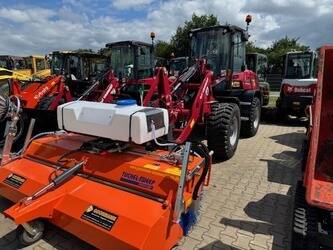 yanmar-v100-5-1327590-48072757