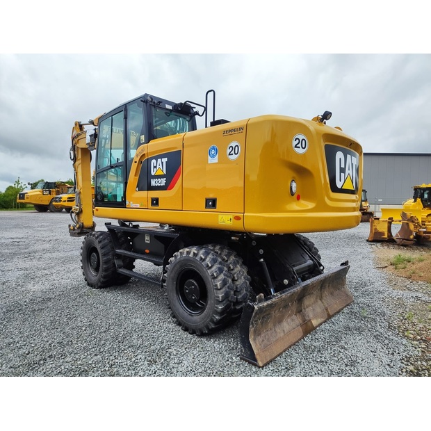 2021 Caterpillar M320F-48073390