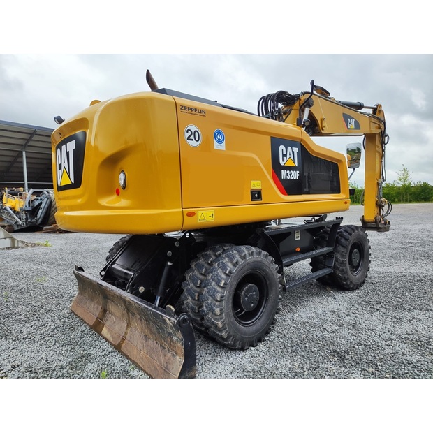 2021 Caterpillar M320F-48073396