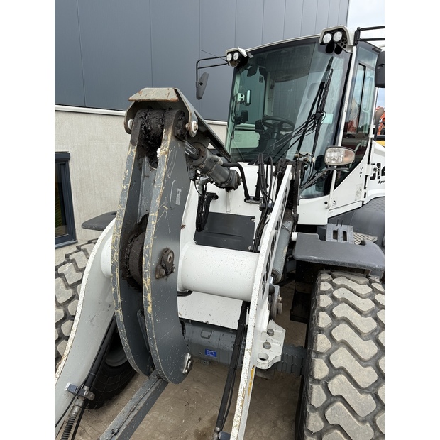 2017 Liebherr L514-48073617