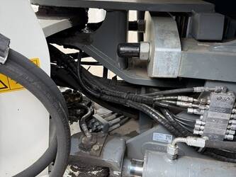 2017-liebherr-l514-1466474-48073618
