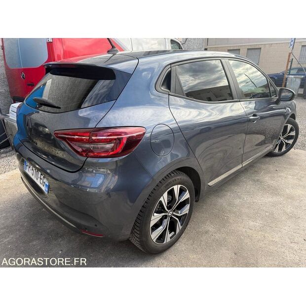 2020 Renault Clio-48077628