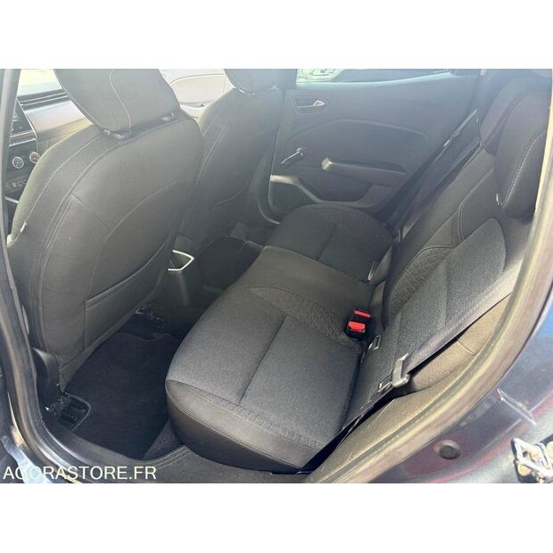 2020 Renault Clio-48077630