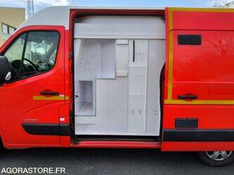 2010-renault-master-1466506-48077797