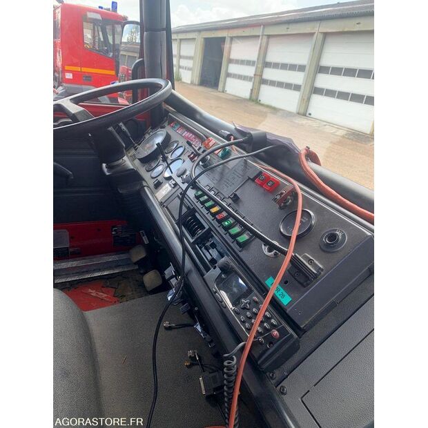 1999 Renault M210-48078024