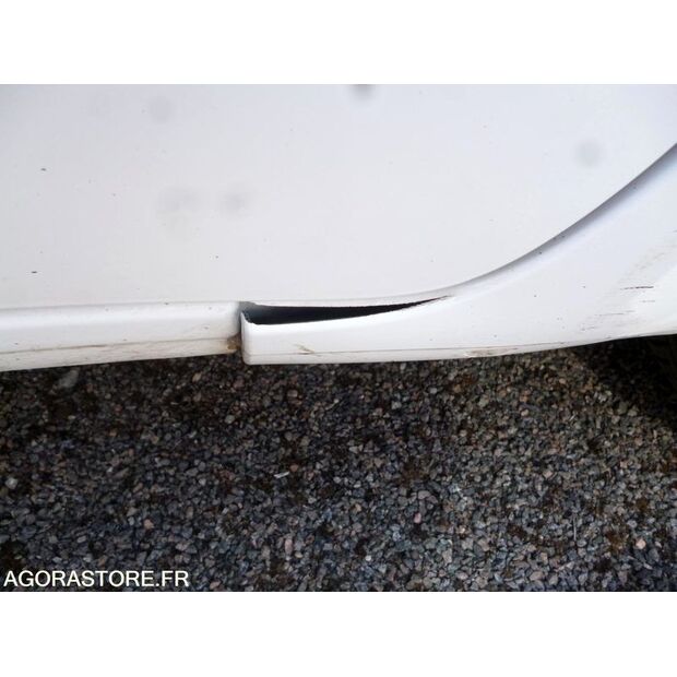 2015 رينو Kangoo-48078775